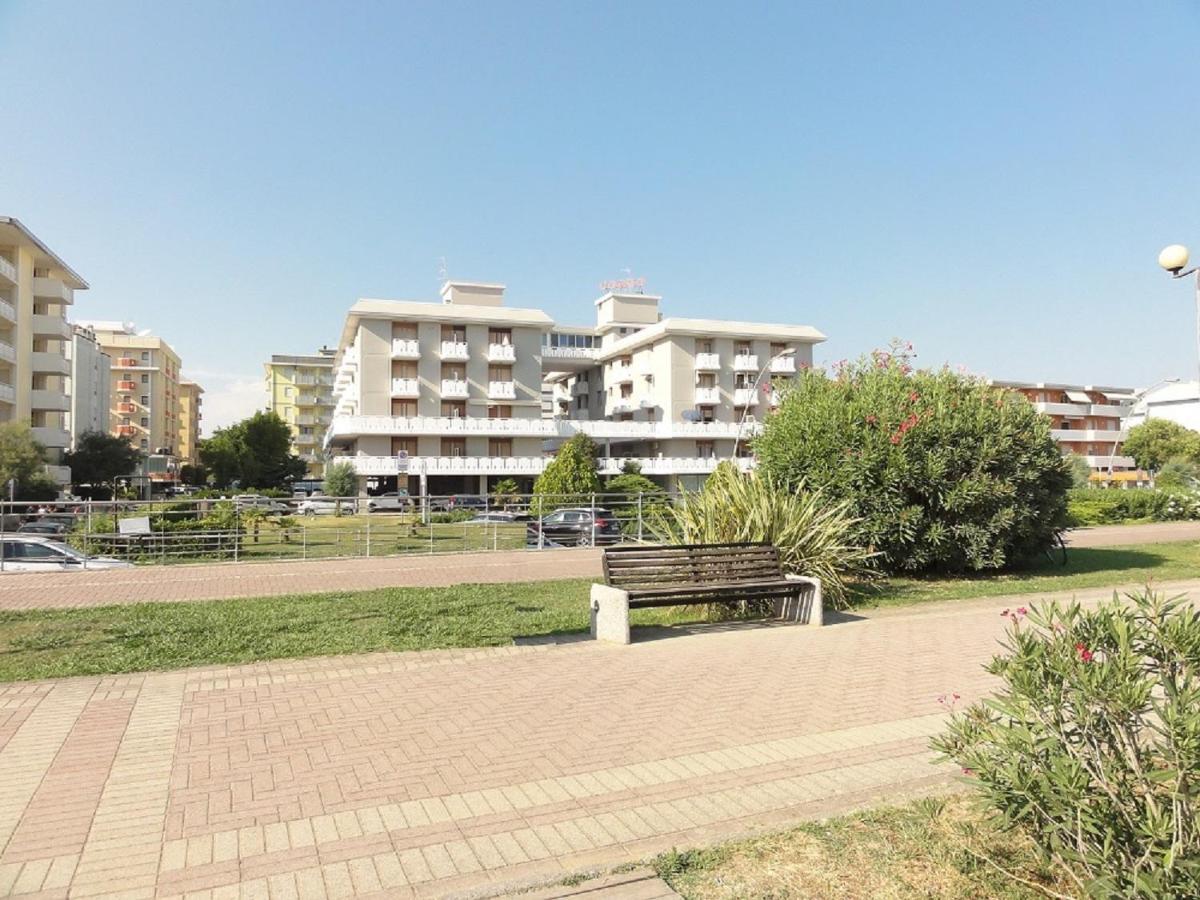 Corso - Appartamenti Bibione Exterior photo